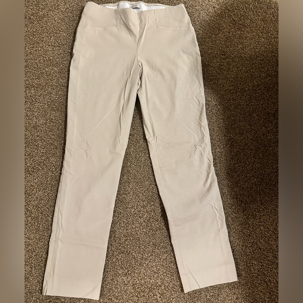 Van Heusen - Pull on Skinny Pant - Size 6
